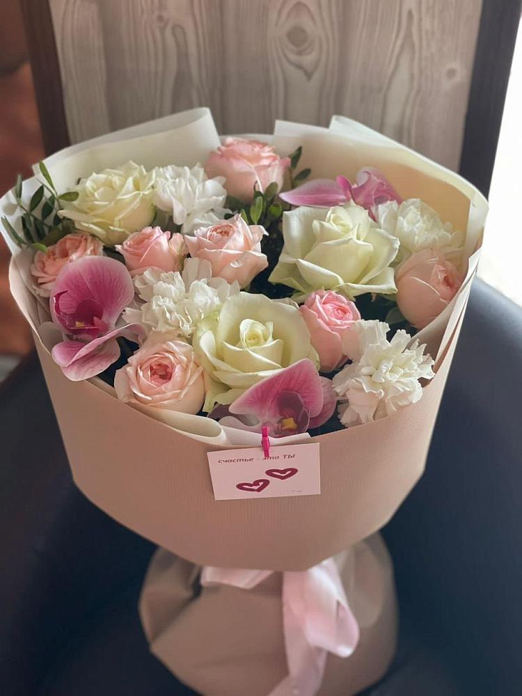 Букет цветов из: Орхидеи, Розы и Гвоздики в Заречье