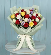 Букет цветов из:  Розы в Заречье