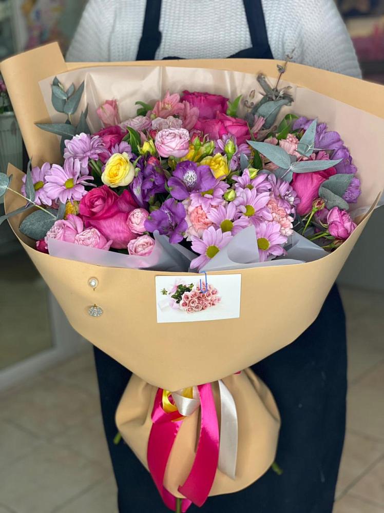 Букет цветов из: Хризантемы, Гвоздики и Альстромерии в Заречье