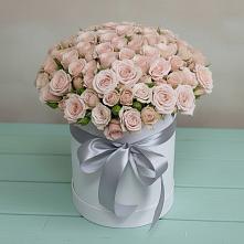 Цветочная композиция из Розы в шляпной коробке в Заречье