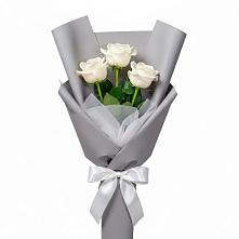 Букет 3 белые розы в Заречье