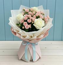 Букет цветов из:  Розы в Заречье