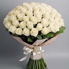 Букет 101 беля роза Белоснежка в Заречье
