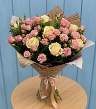 Букет цветов из:  Розы в Заречье