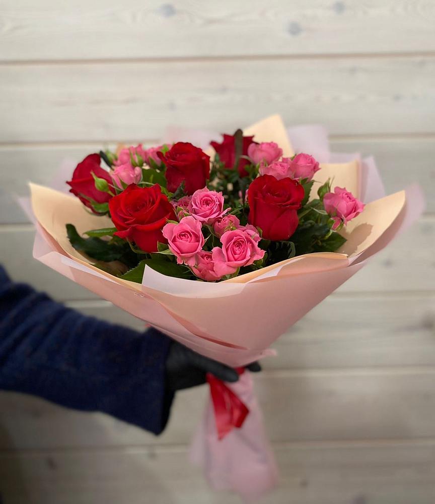 Букет цветов из: Розы в Заречье