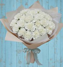 Букет цветов из:  Гвоздики в Заречье